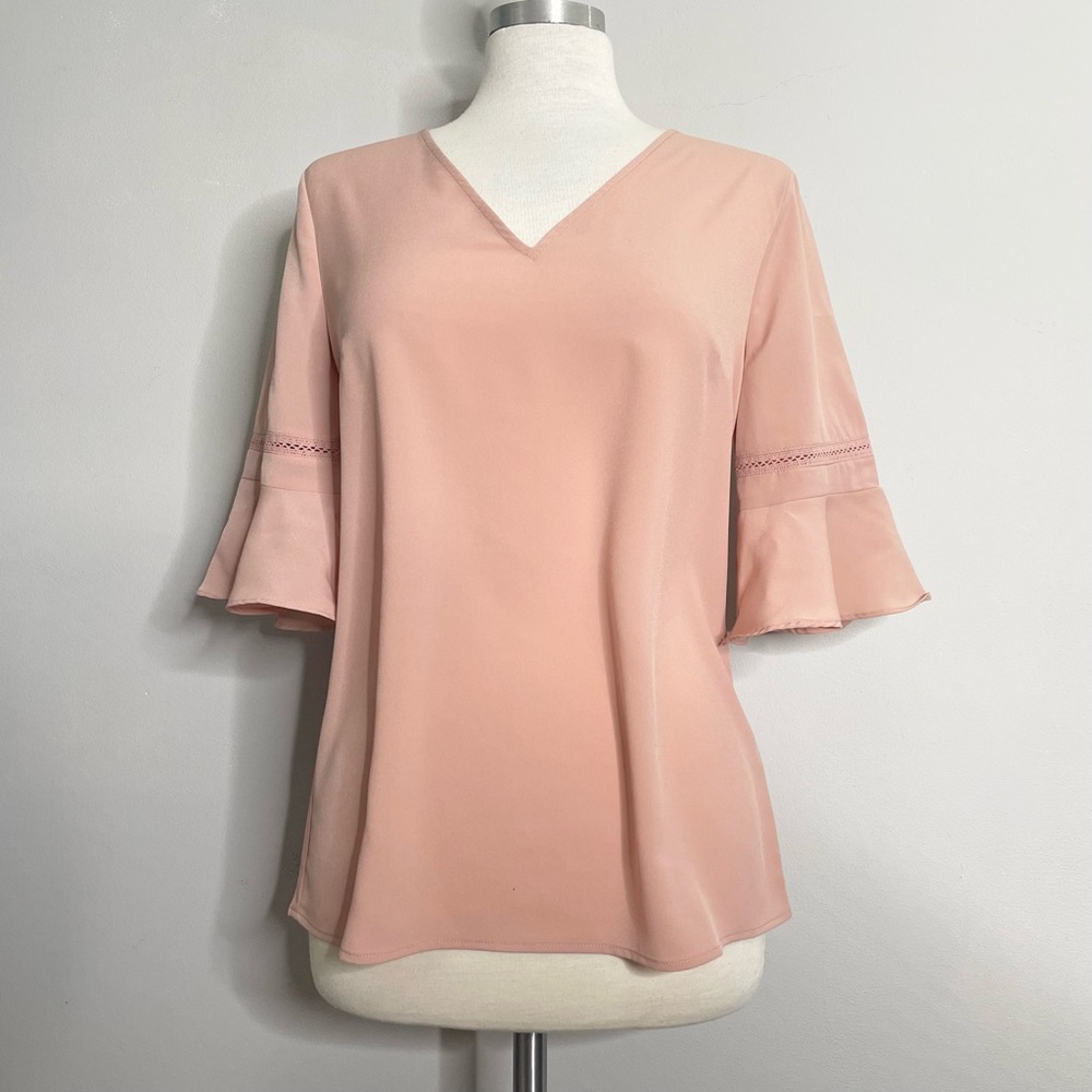 BANANA REPUBLIC V-Neck Flare Sleeve Blouse